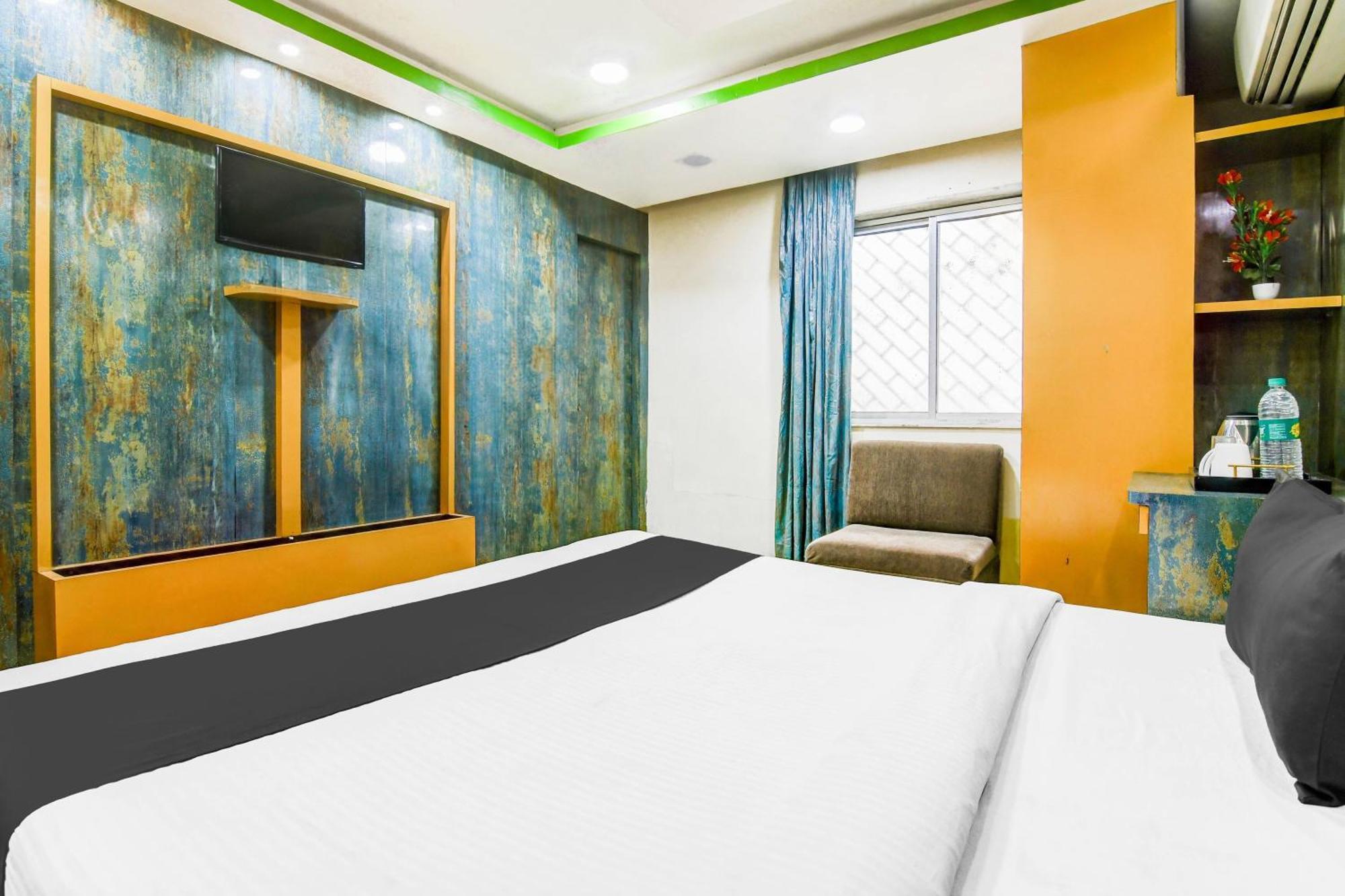 Super Hotel O Tagore Park Ruby Road Kalkuta Zewnętrze zdjęcie