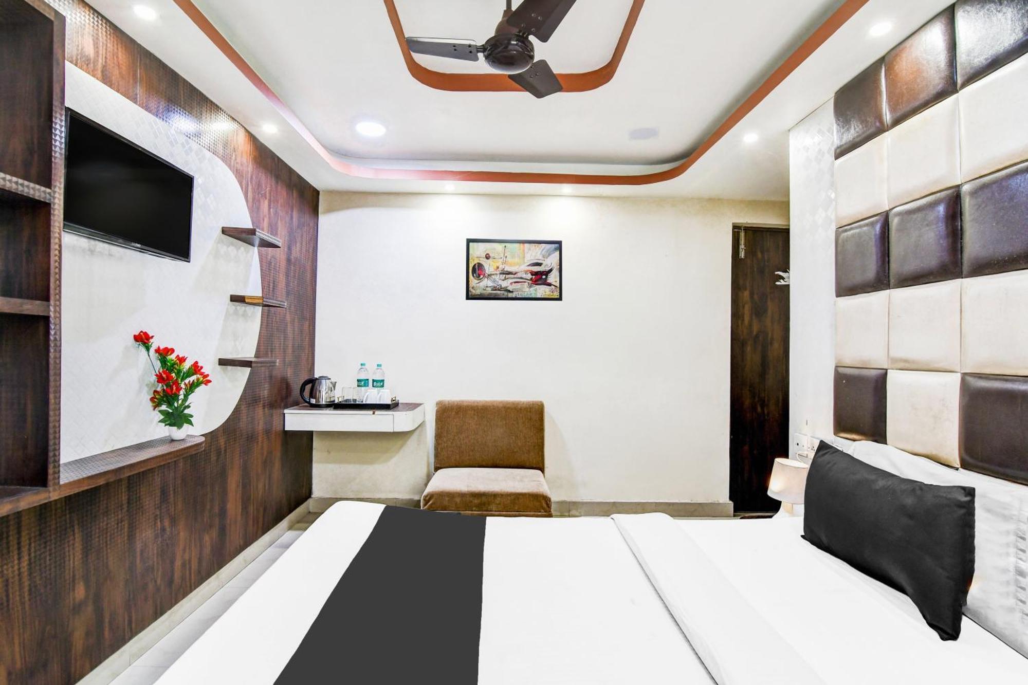 Super Hotel O Tagore Park Ruby Road Kalkuta Zewnętrze zdjęcie